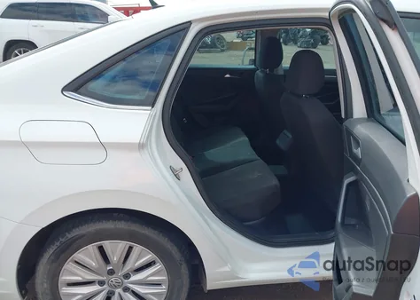 2019 Volkswagen Jetta 1.4T R-Line/1.4T S/1.4T Se из США, поврежденный, VIN 3VWC57BU8KM073881